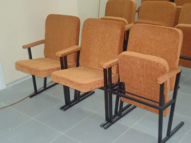 Кресла для конференц-залов