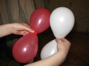 Как соединить два шара. Фото с сайта 
